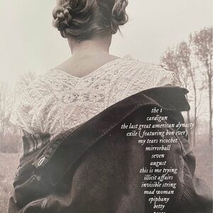 Artist: Taylor Swift
folklore (Beige Limited Edition)